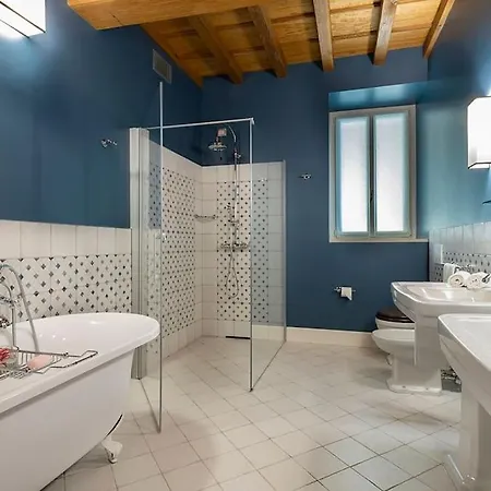 Isola Bella Ortensia Apartment *